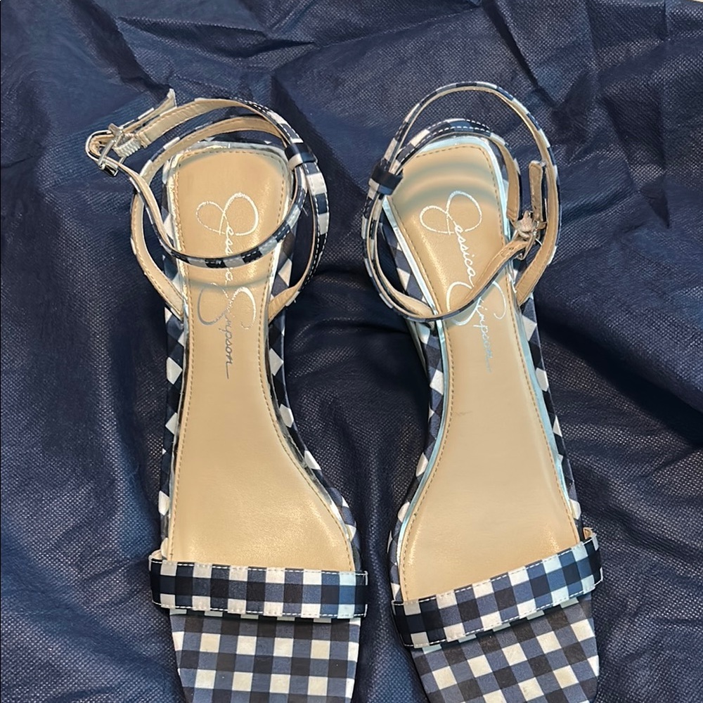 Jessica Simpson Blue and White Heels with Classic Design